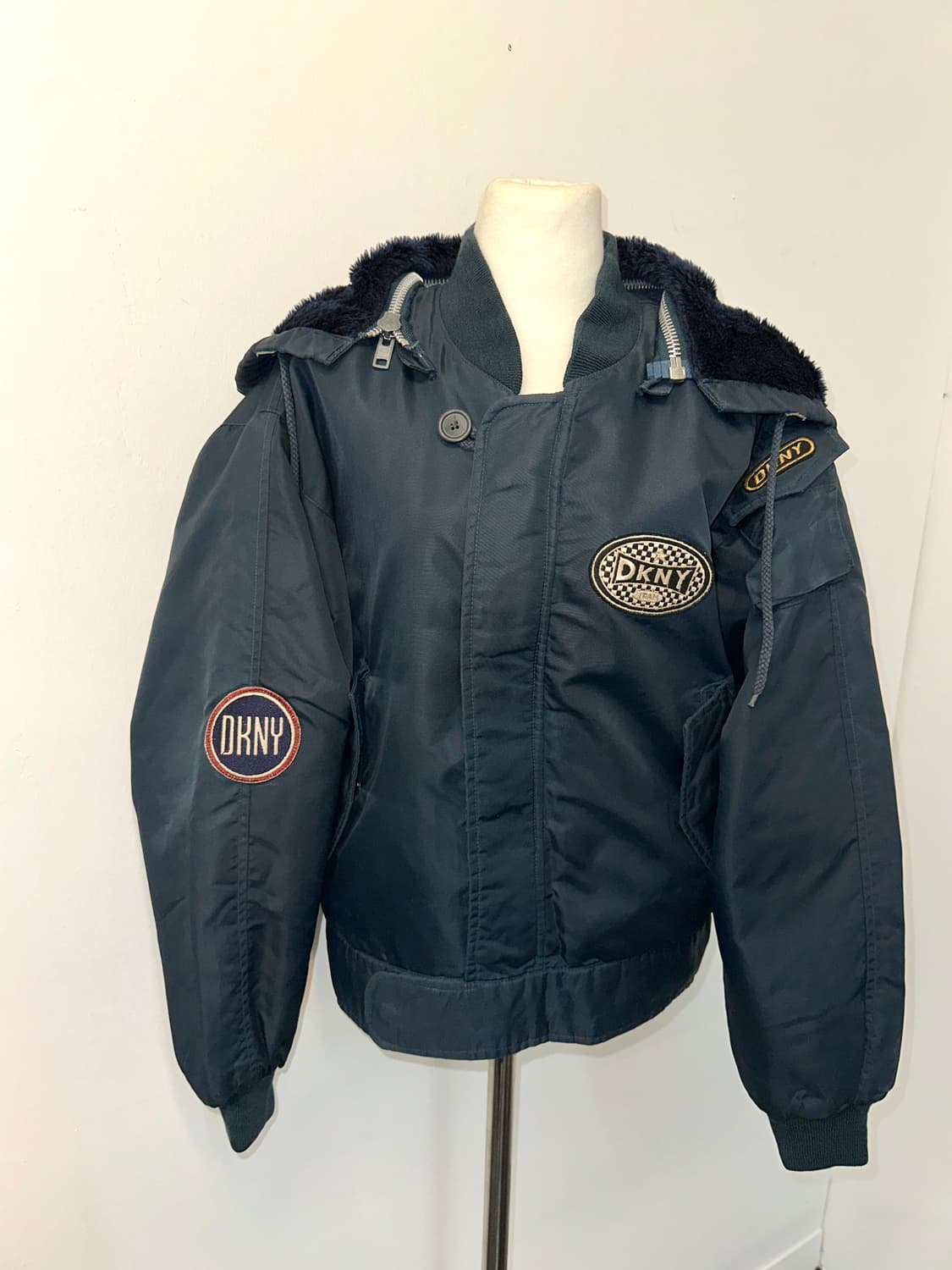 vintage y2k DKNY ma-1 hood 봄버 상품이미지4