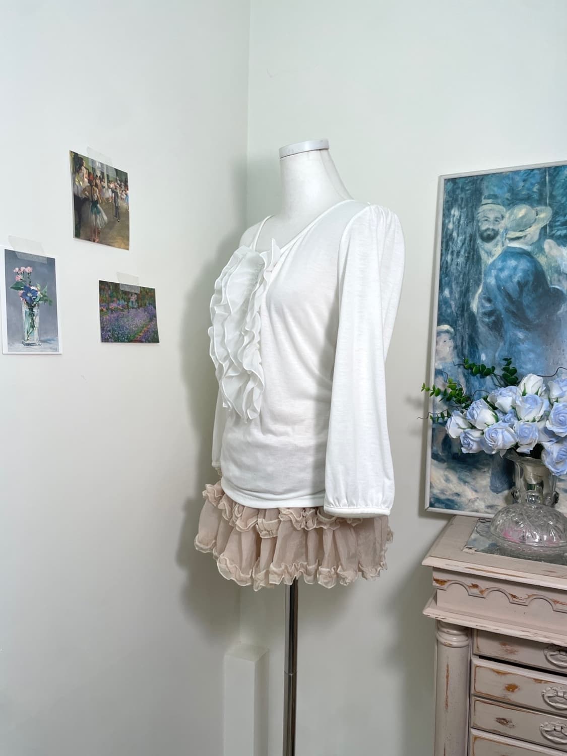 white ruffle point puff sleeve top 상품이미지2