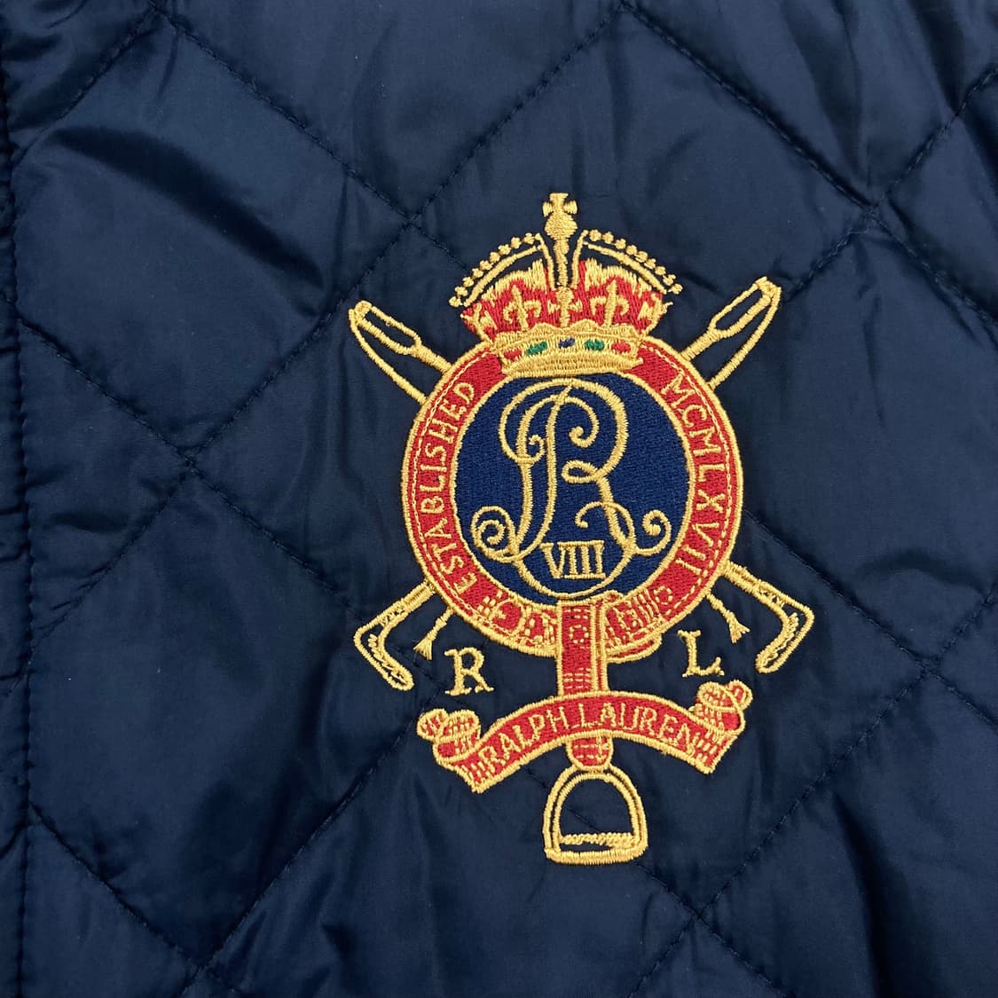 랄프로렌 네이비 컬러 클래식 로고 퀼팅 베스트 상품이미지2