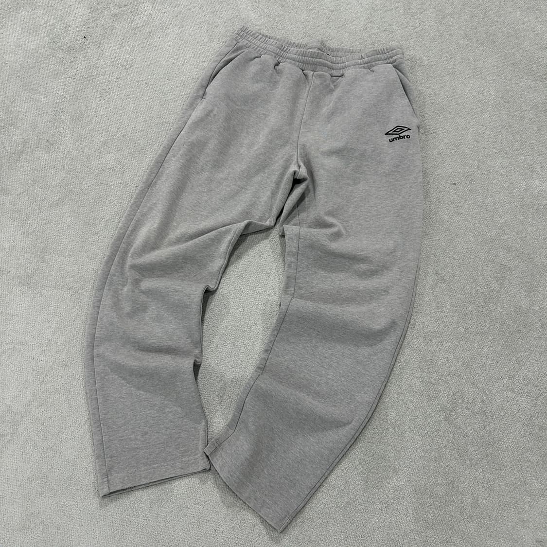 엄브로 회색 트레이닝 바지 m 상품이미지1