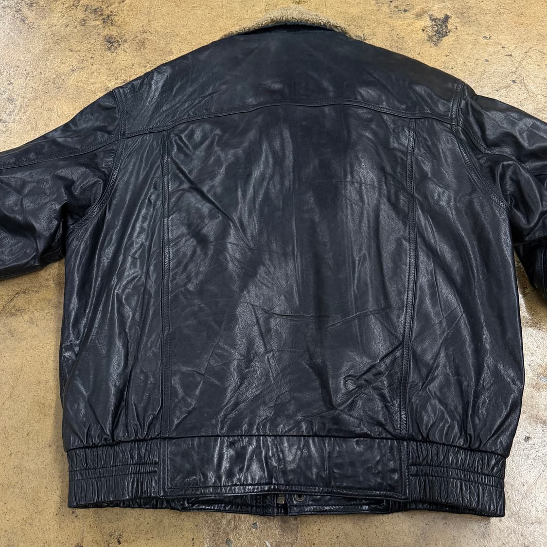 [정품/100] 피에르가르뎅 블랙 가죽 무스탕 자켓 b16 상품이미지4