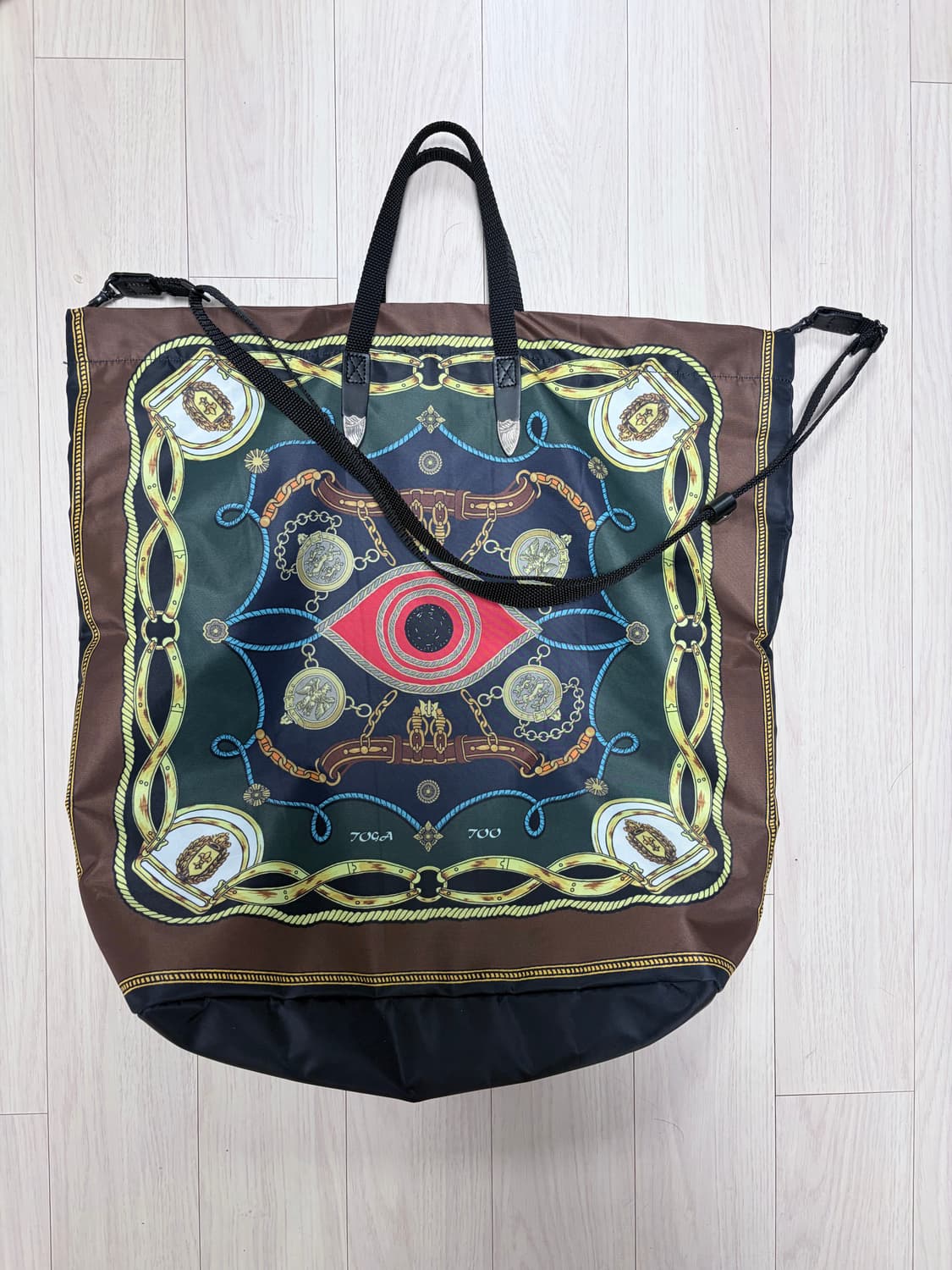 Toga 프린트 토트백  상품이미지1