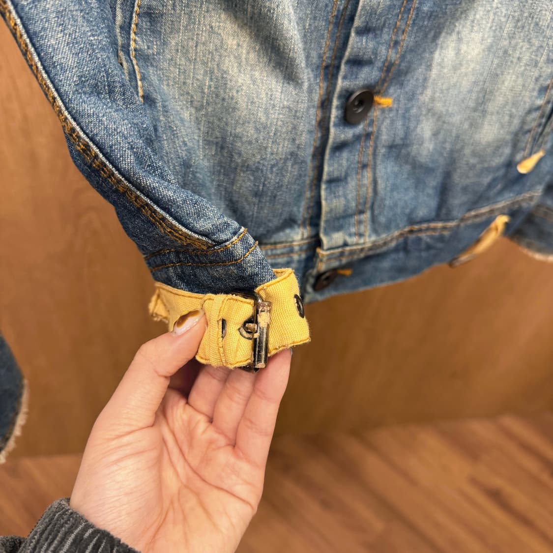 돌체앤가바나 데님 자켓 디스트로이드 포켓 버클 디테일 블루 상품이미지7