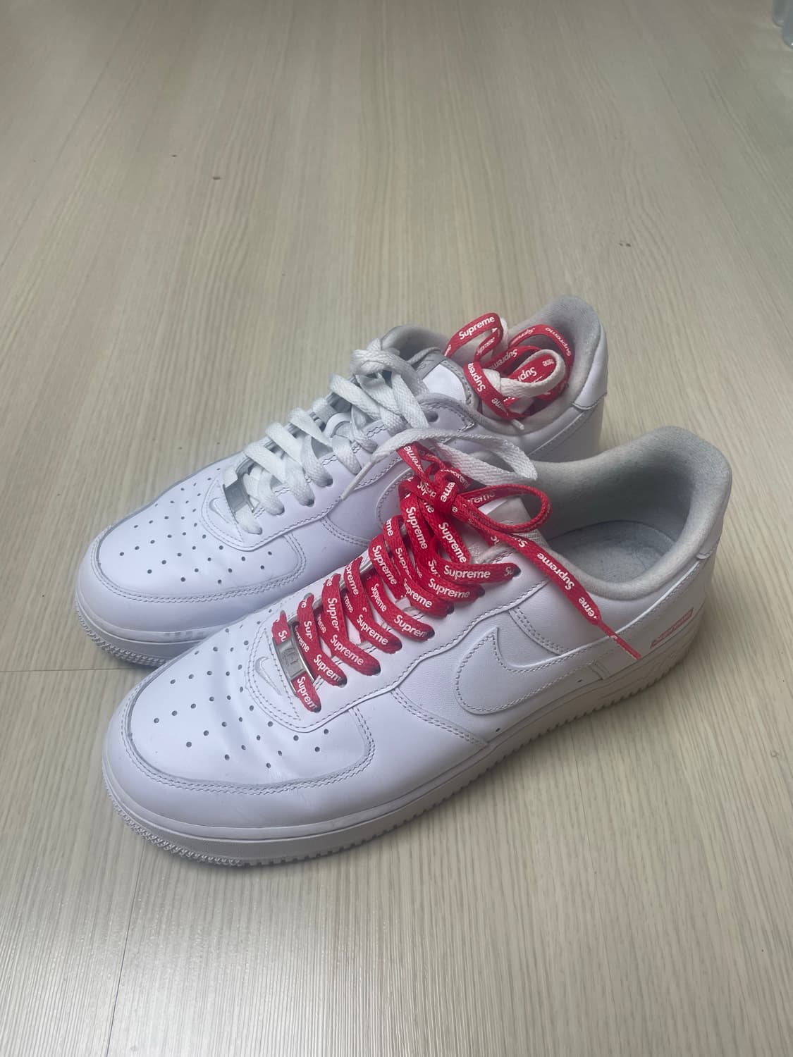 슈프림 에어포스 화이트 270 상품이미지1