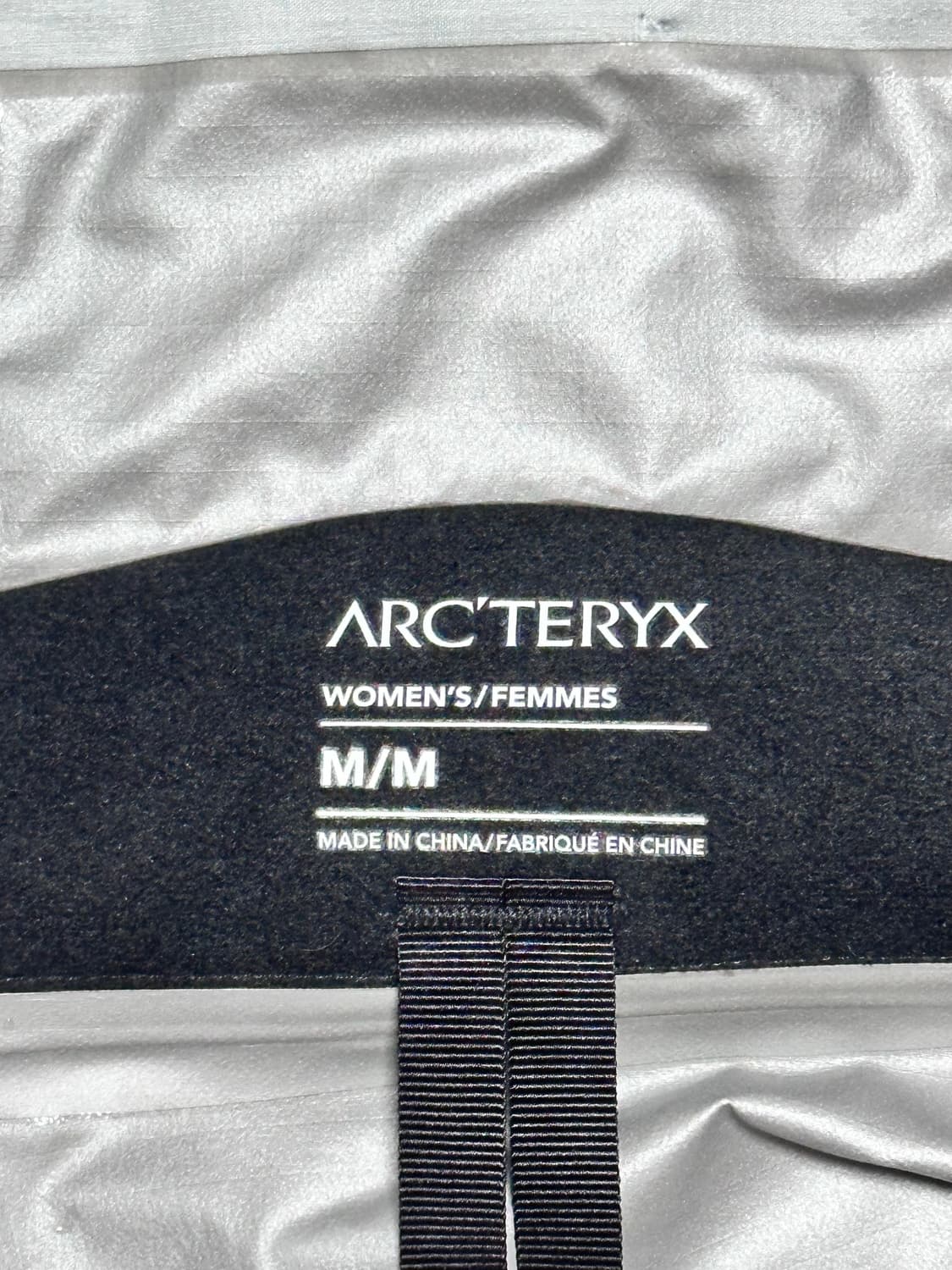 아크테릭스 고어텍스 M 상품이미지2