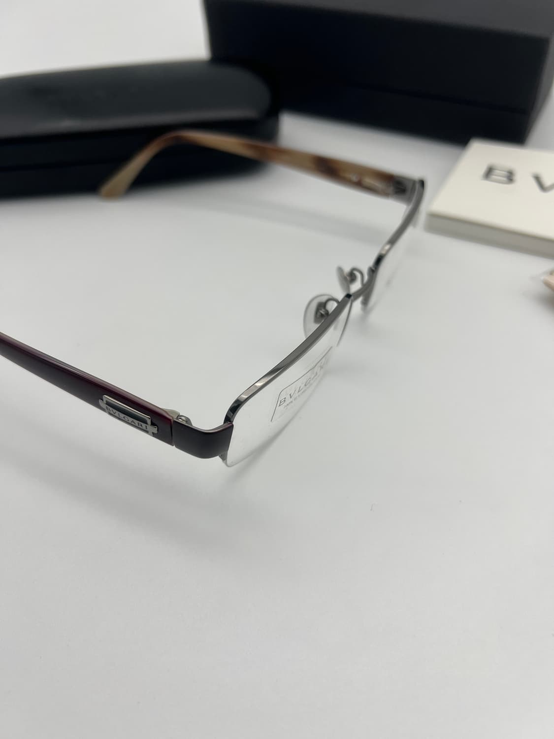 불가리 BVLGARI 반무테 직사각 안경 1.0.05 103 상품이미지8