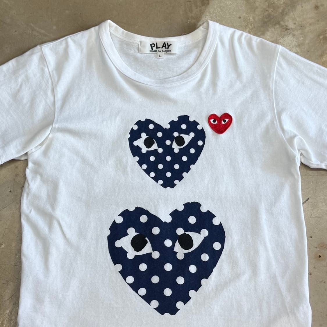 L 꼼데가르송 여성용 폴카 도트 하트 반팔 티셔츠 상품이미지1