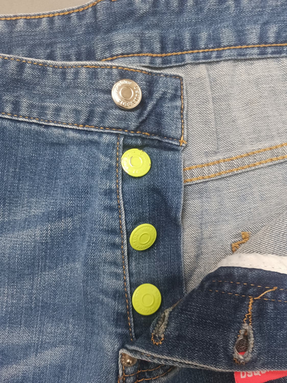 [34] 디스퀘어드2 네온페인팅 타이디 바이커진 청바지 상품이미지6