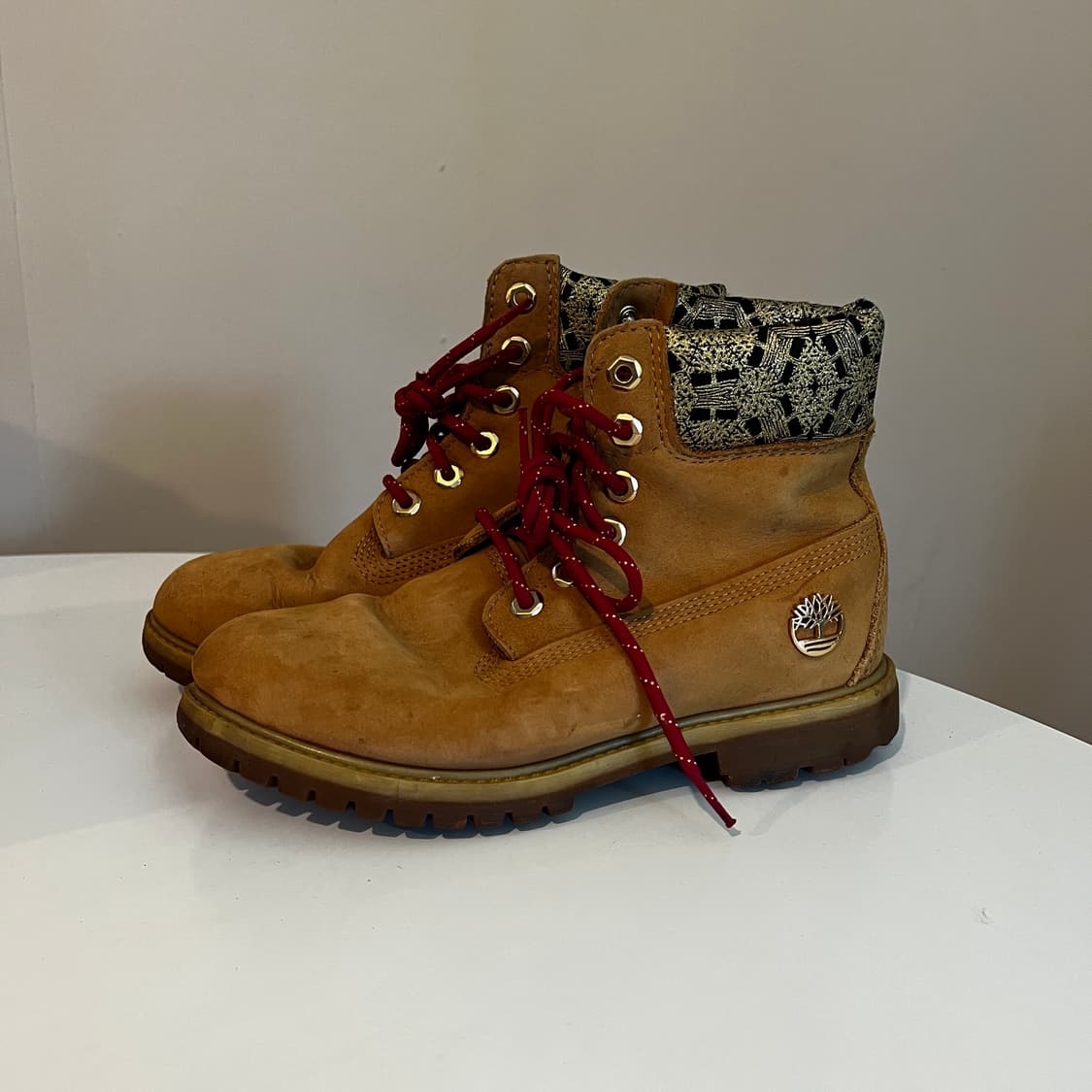 팀버랜드 6인치 프리미엄 워커 CNY 팩 부츠 상품이미지2