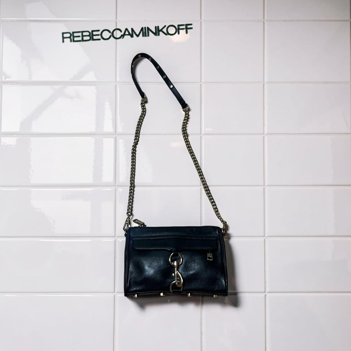 Rebecca Minkoff 레베카밍코프 블랙 크로스백 상품이미지1