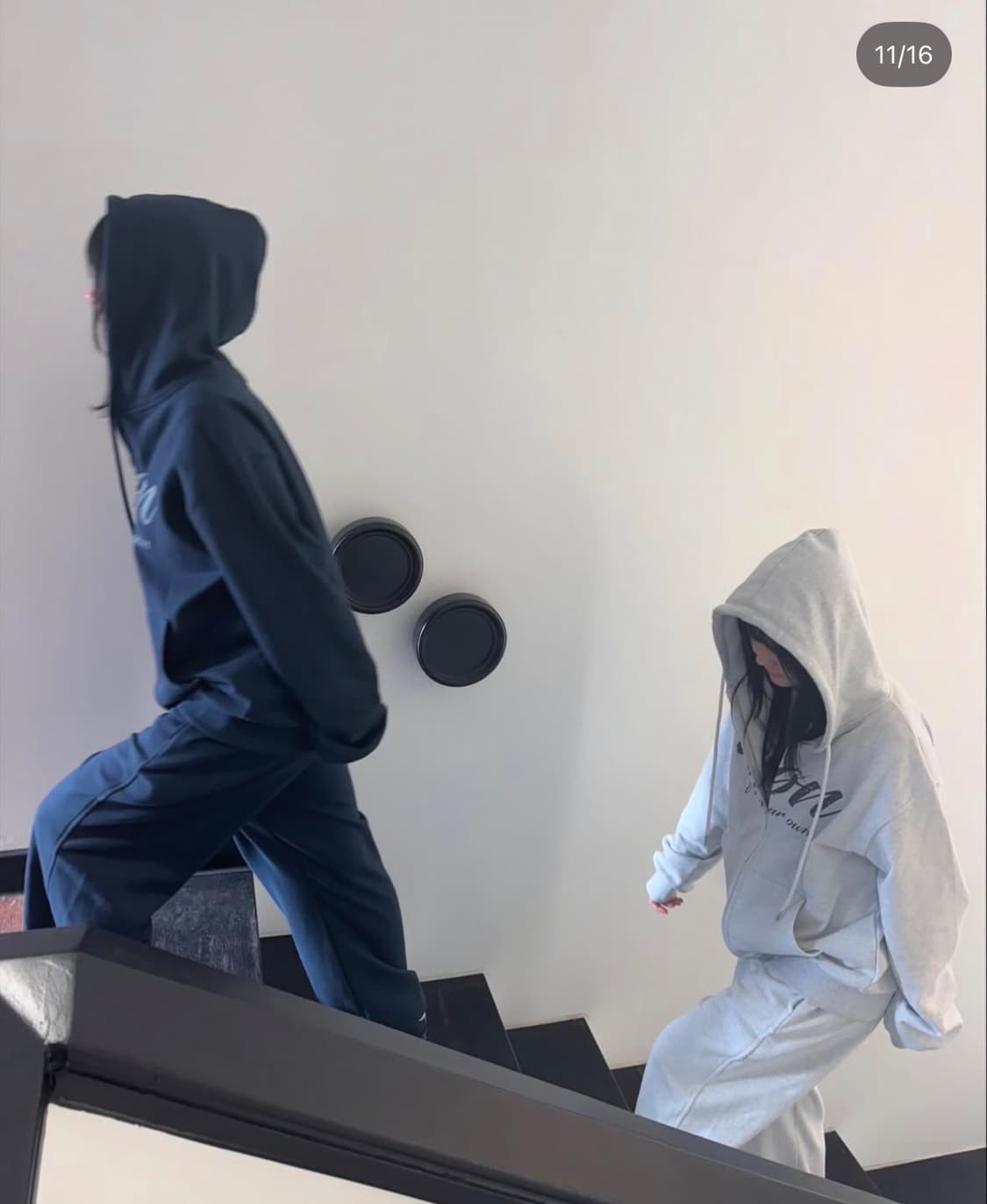 애즈온 루즈 트레이닝 후드집업 화이트 멜란지 상품이미지2