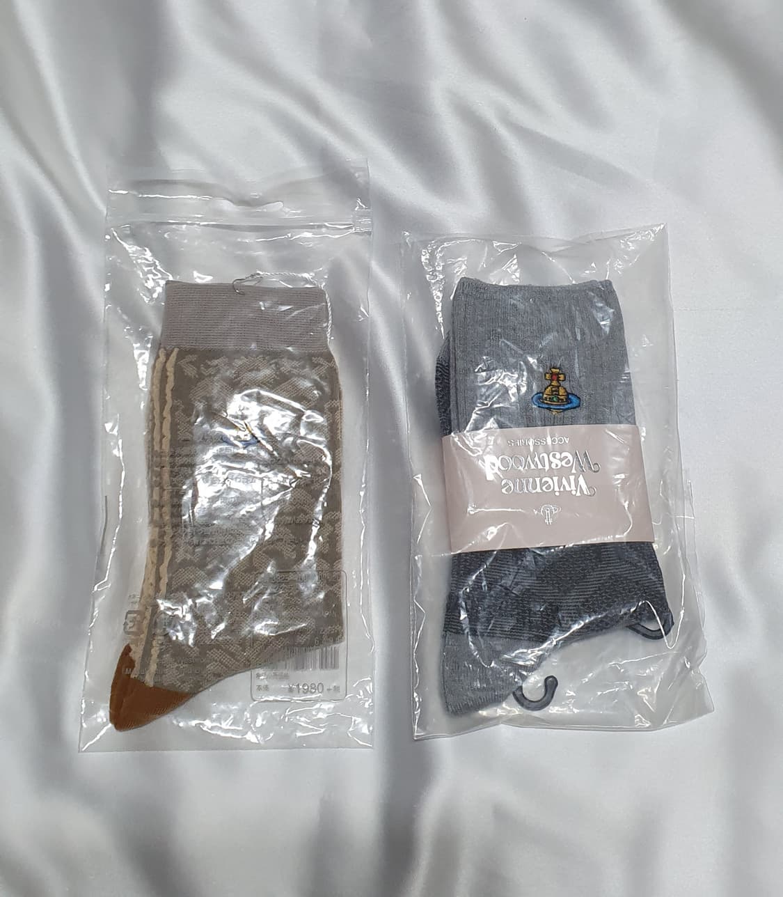 브라운 그레이 하트 민들레 레이스 패턴 비비안웨스트우드 양말  상품이미지1