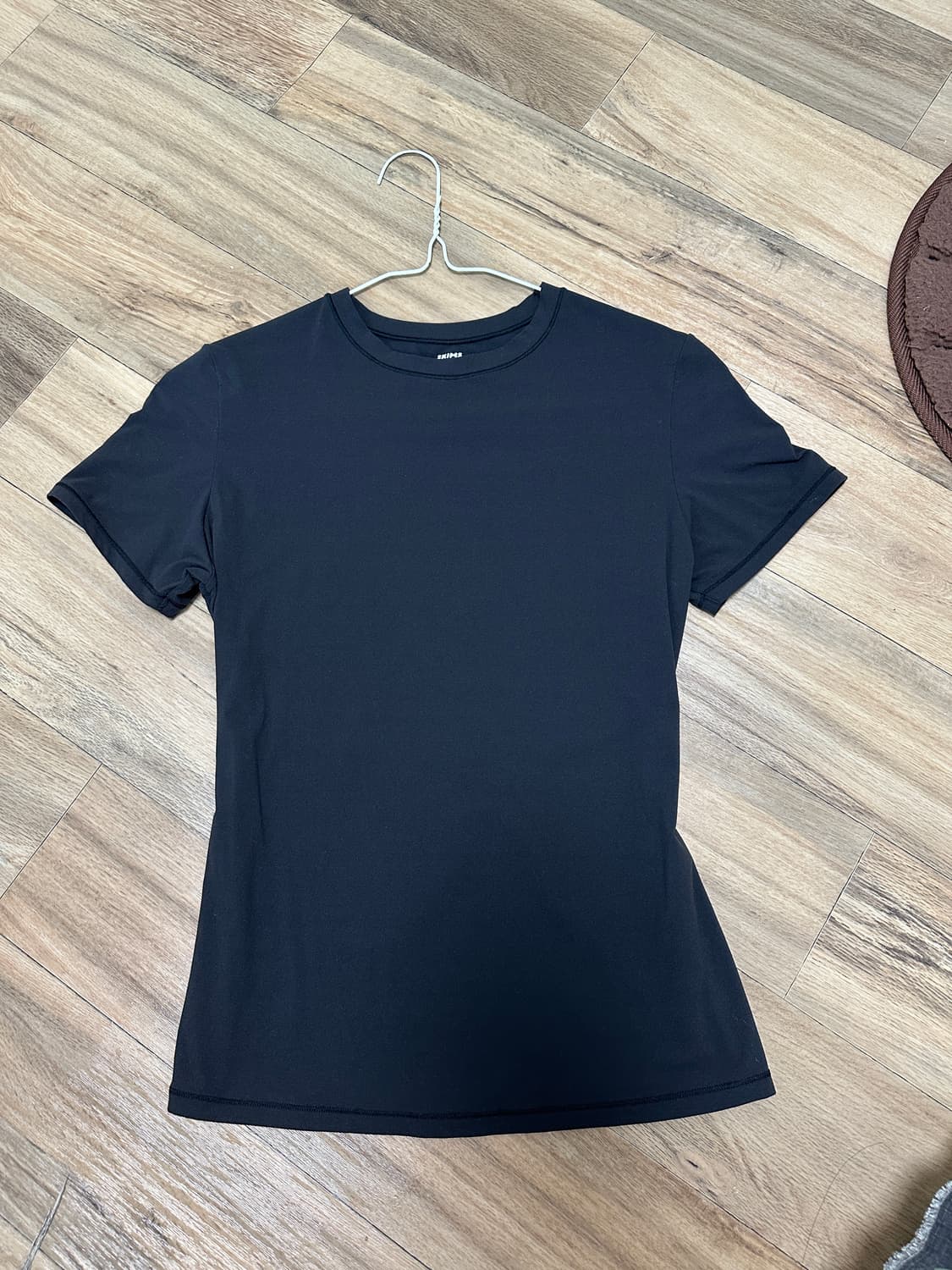 [s] 스킴스 핏츠 에브리바디 티셔츠 오닉스 블랙 상품이미지2