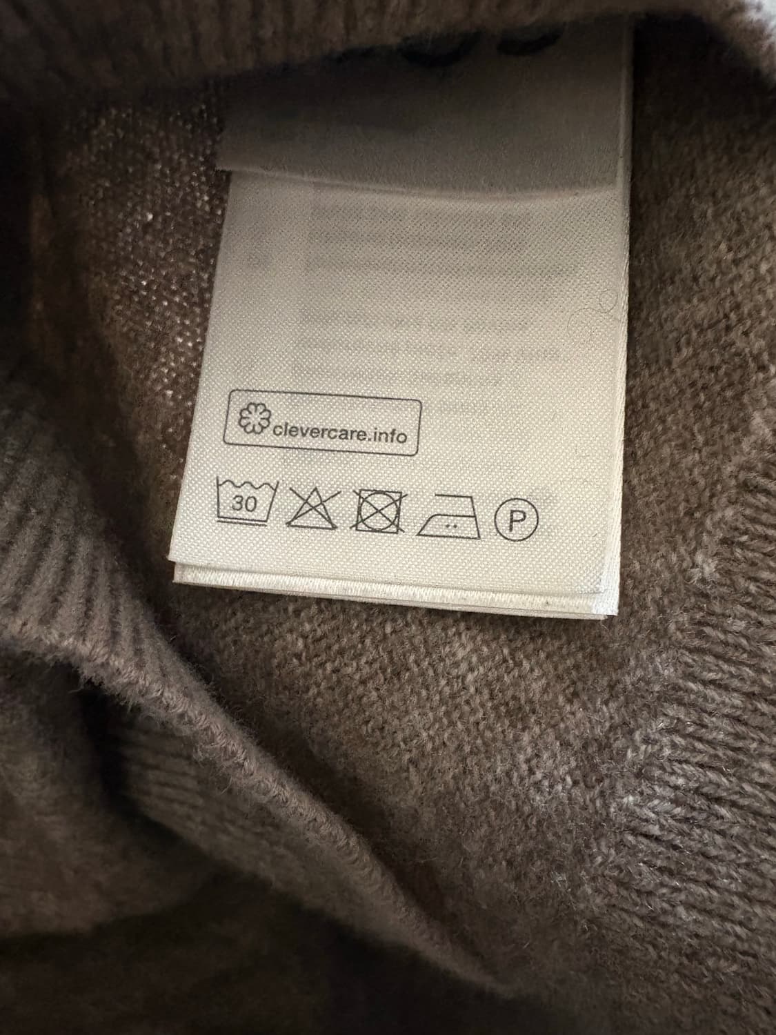 COS 라이트 브라운 니트 상품이미지4