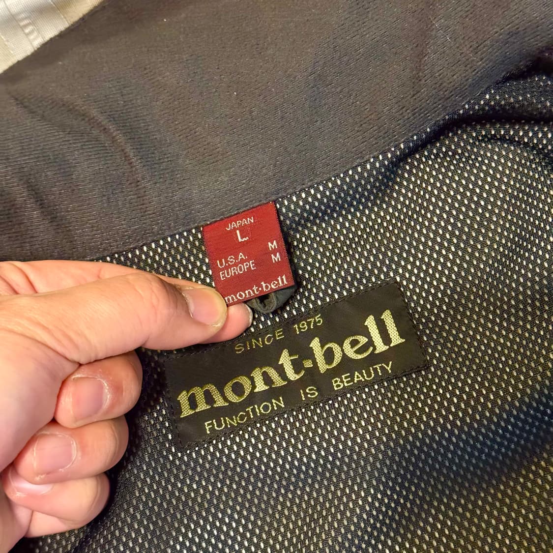 몽벨 재팬 고어텍스 바람막이 투톤자켓 (L-XL) 상품이미지7