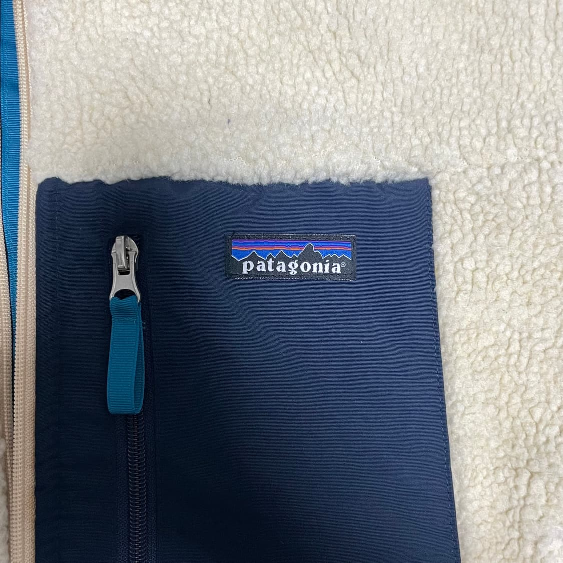 파타고니아 클래식 레트로-X 후리스 자켓 상품이미지4