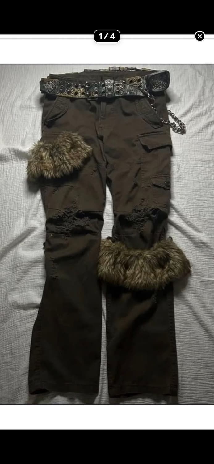 G.O.A real fur cargo pants 상품이미지1