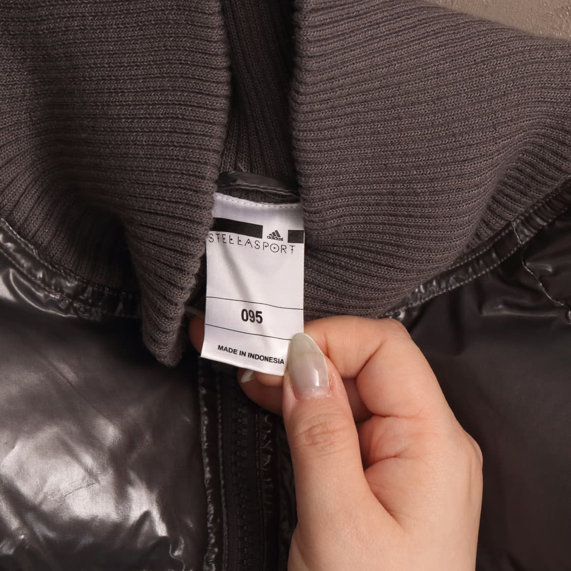 아디다스 스텔라맥카트니 크롭 에나멜 푸퍼패딩 A1728 상품이미지3