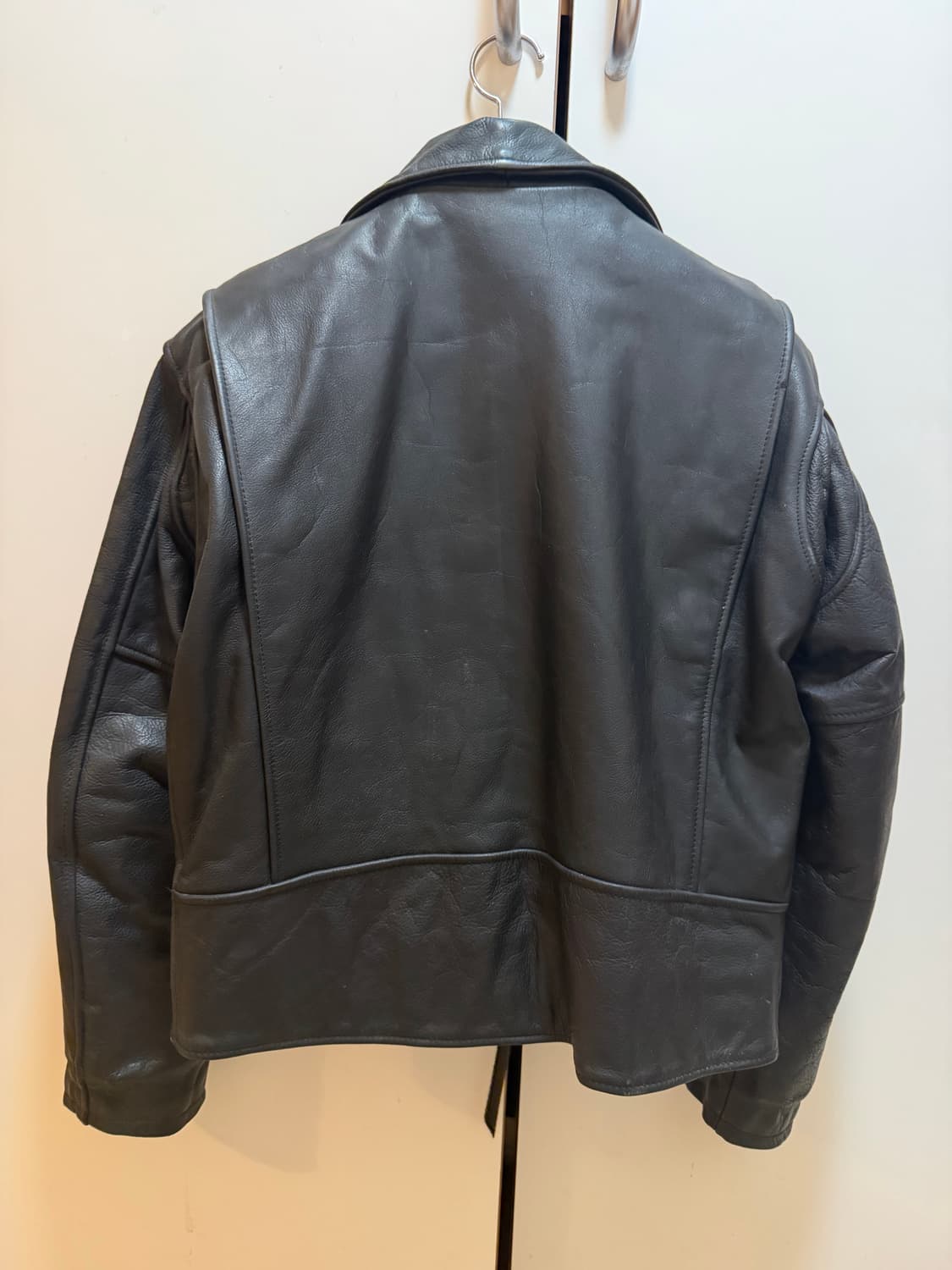 할리데이비슨 블랙 소가죽 라이더자켓 L 에어로레더 홀스하이드 상품이미지2