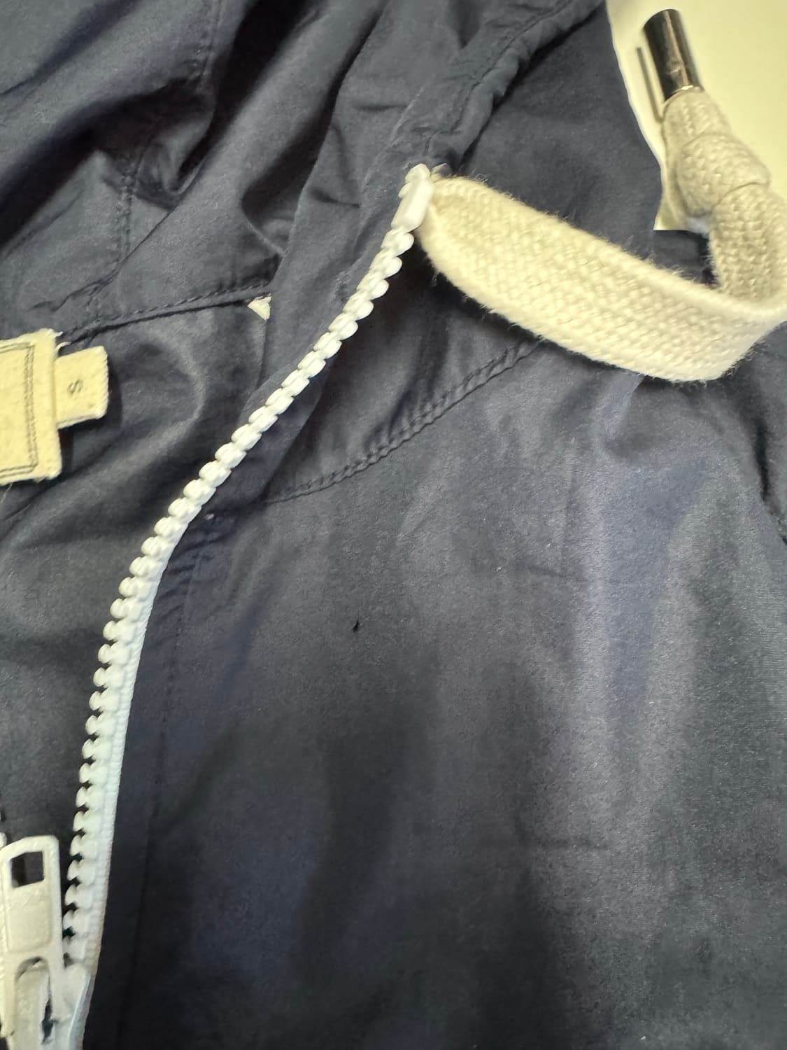 정품!! 메종키츠네 트리플 폭스 컬러 바람막이 s 상품이미지8