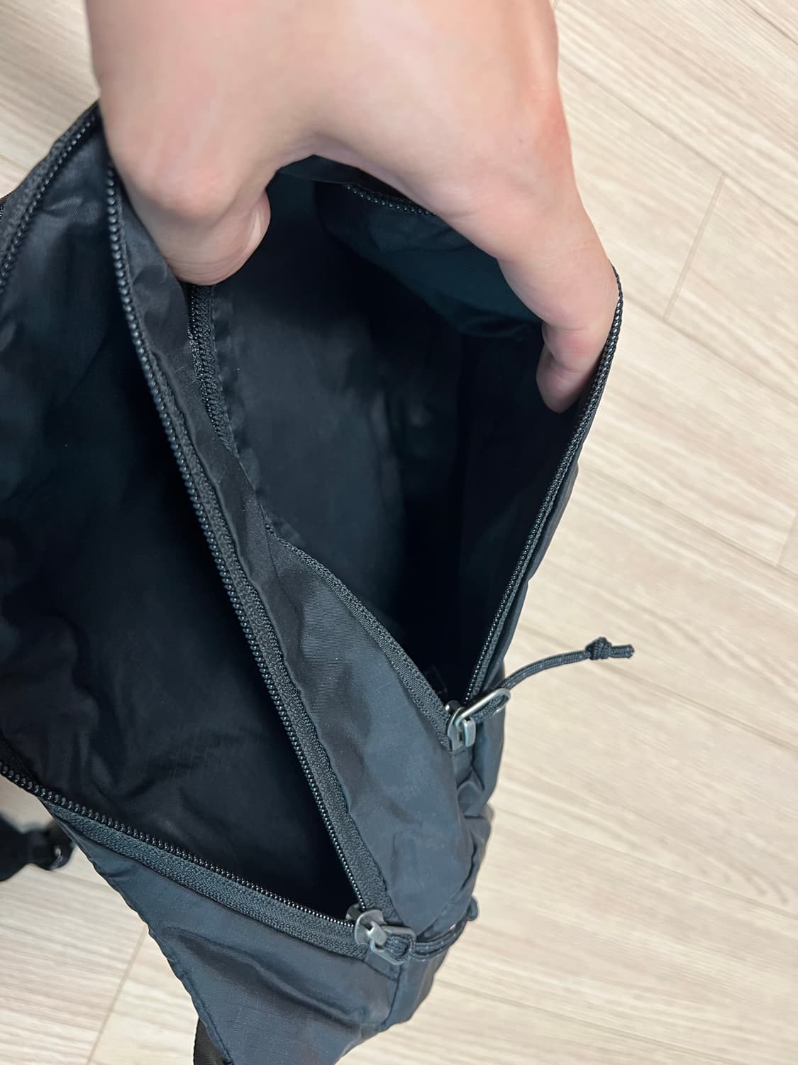 파타고니아 울트라 라이트 블랙홀 슬링백 상품이미지7