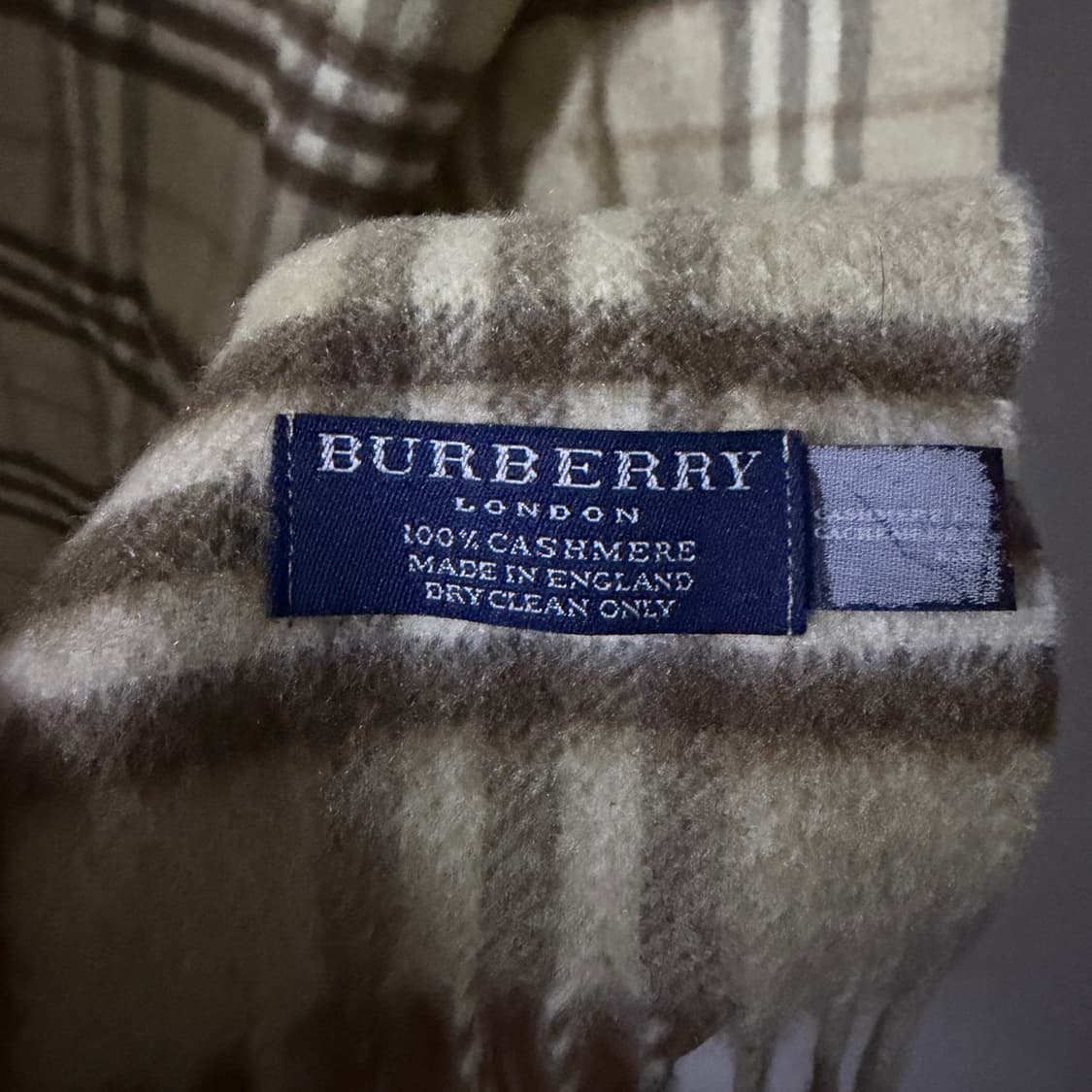 버버리 캐시미어 머플러 라이트 그린 상품이미지7