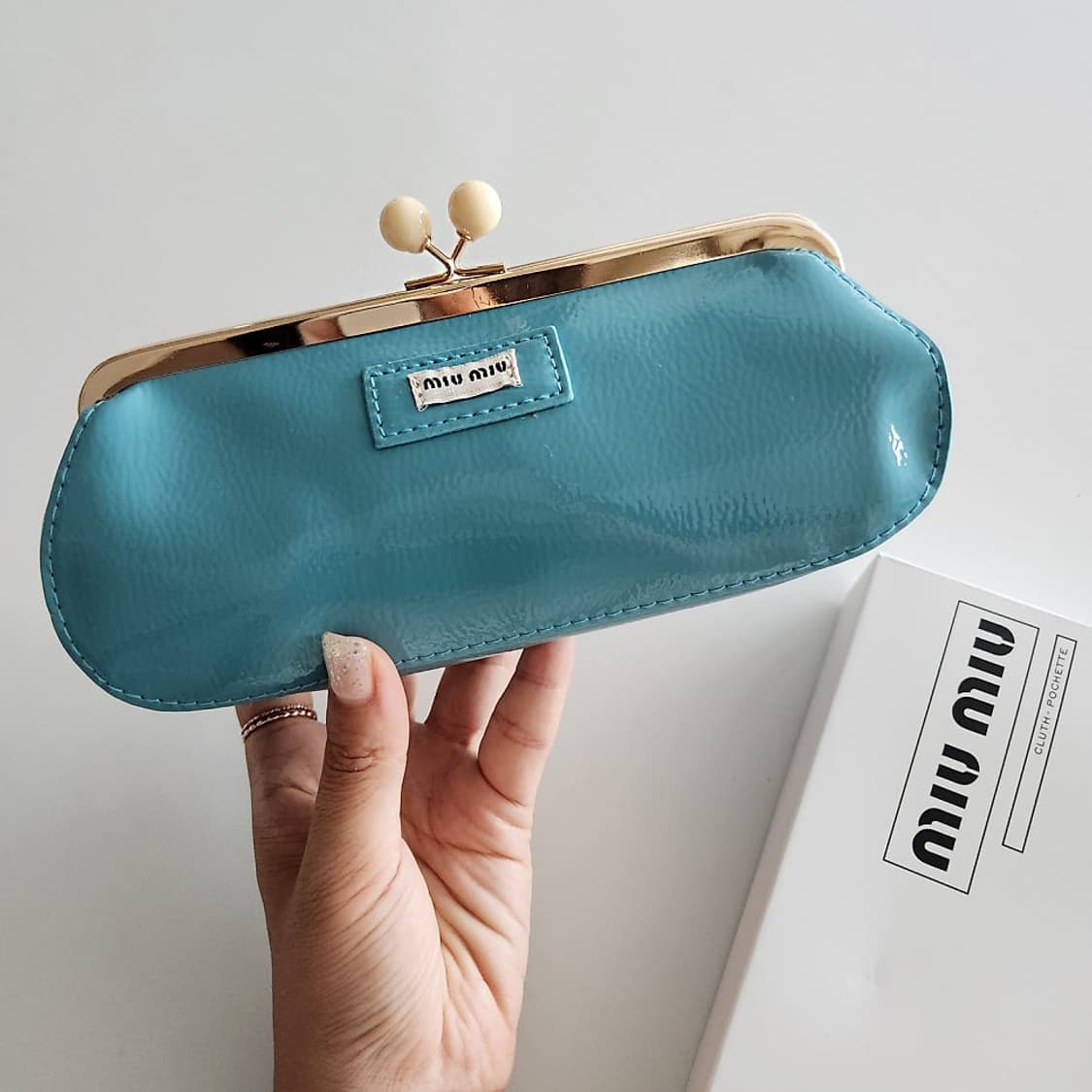 미우미우 캔디 체인 클러치백 상품이미지4