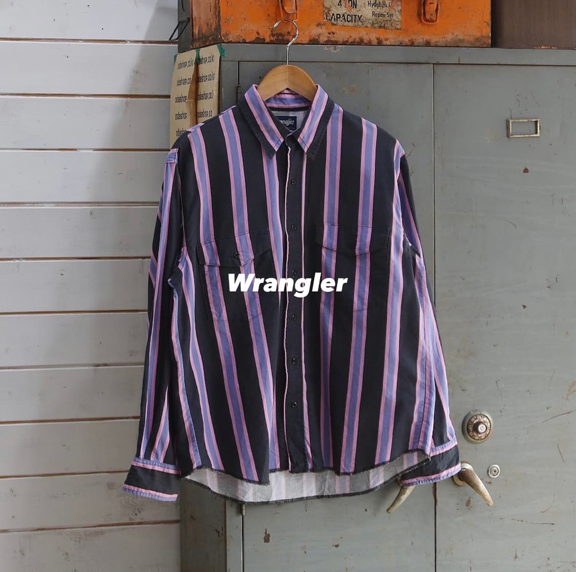 (착용컷) Wrangler 웨스턴 셔츠 (남 100) 상품이미지1