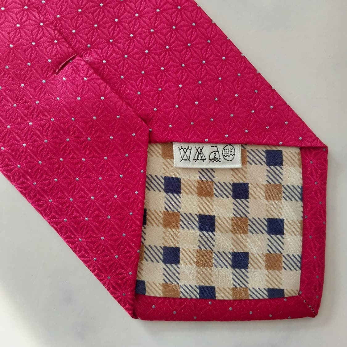 아쿠아스큐텀 실크 플로럴 자카드 넥타이 9.3cm A+등급 K1529
 상품이미지10