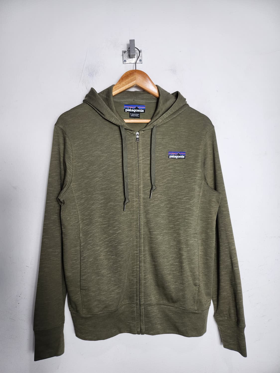 파타고니아 후드집업 상품이미지1