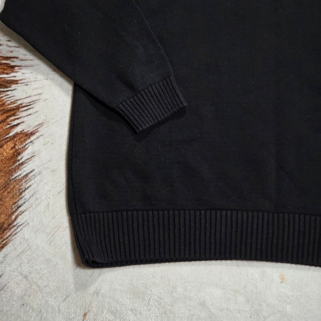자라 블랙 카라 니트  상품이미지6