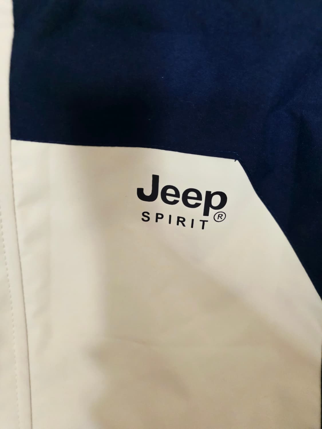 [지프] 스피릿 베이지 블랙 배색 고프코어 바람막이 3XL (실측100) 상품이미지2