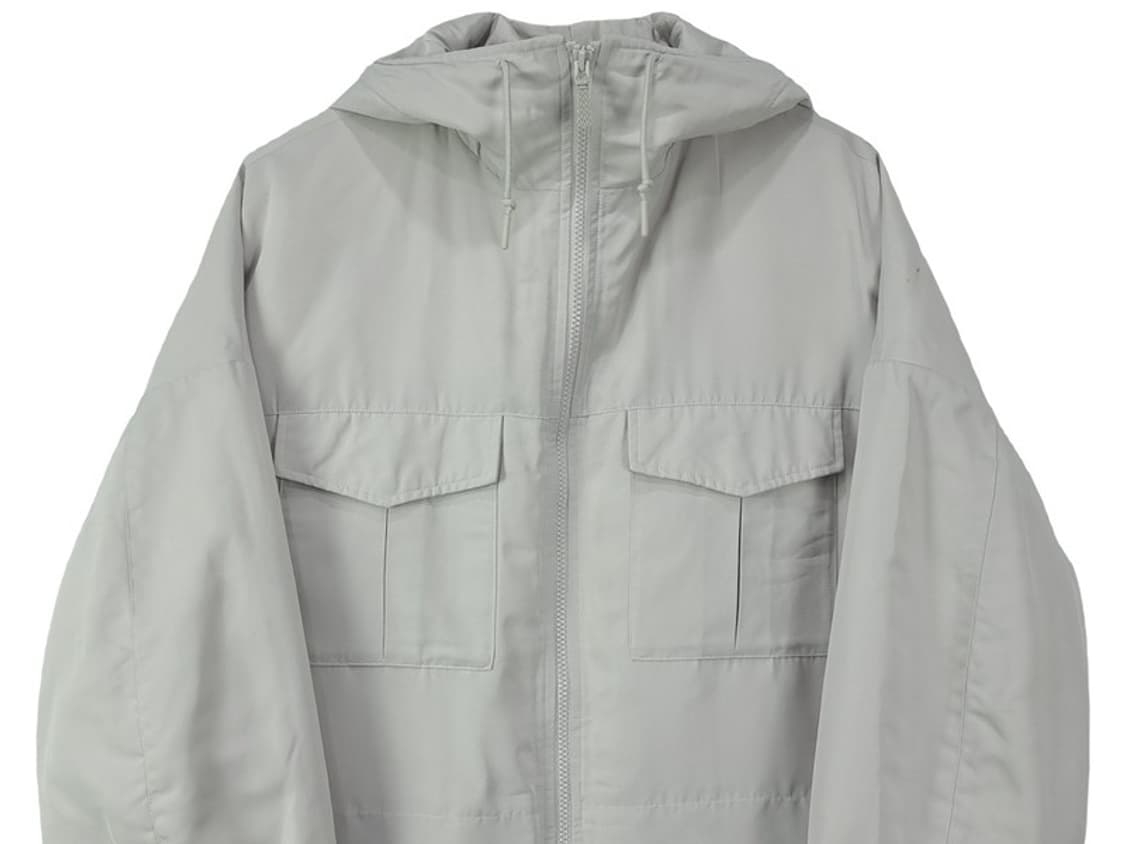 [유니클로 X 화이트마운티니어링] 오버핏 후드 경량 패딩 M18000 상품이미지4