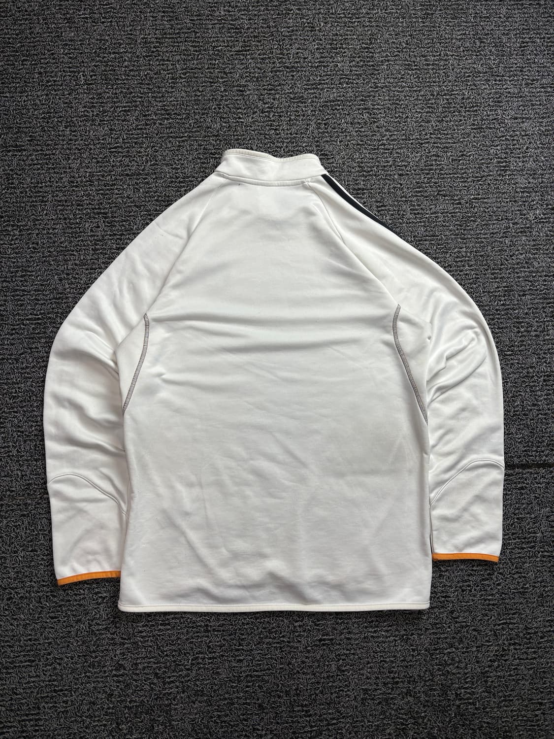 아디다스 레알마드리드 13-14 레트로 트레이닝 탑 2210 상품이미지5