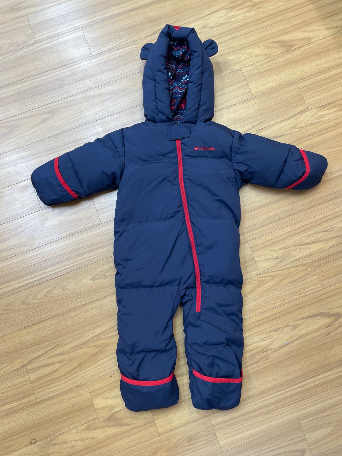 콜롬비아 아기 우주복 24M 판매합니다. 네이비 색상에 모자에 귀여운 귀 상품이미지1