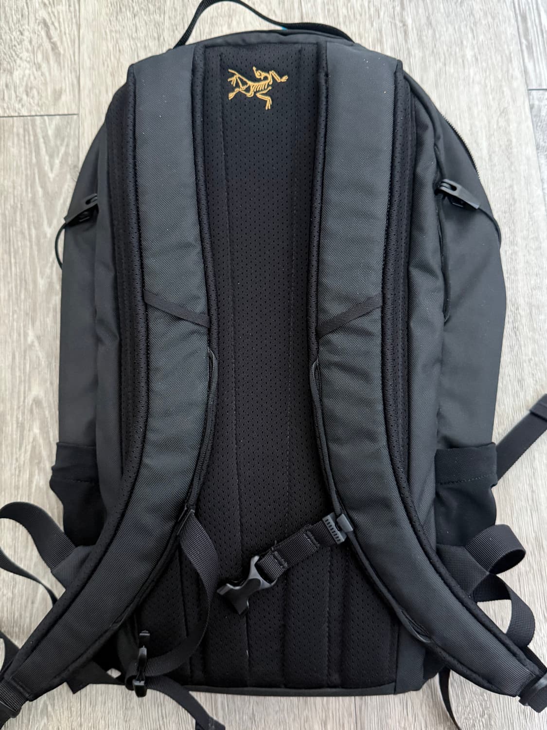 아크테릭스 맨티스16 백팩 블랙 상품이미지2