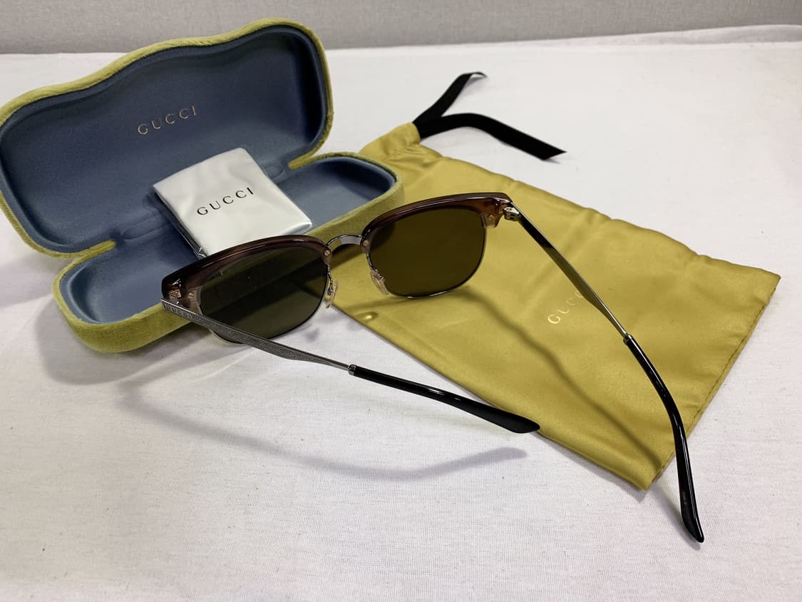 (새상품) 구찌 남녀공용 브라운 반뿔테 선글라스 상품이미지2