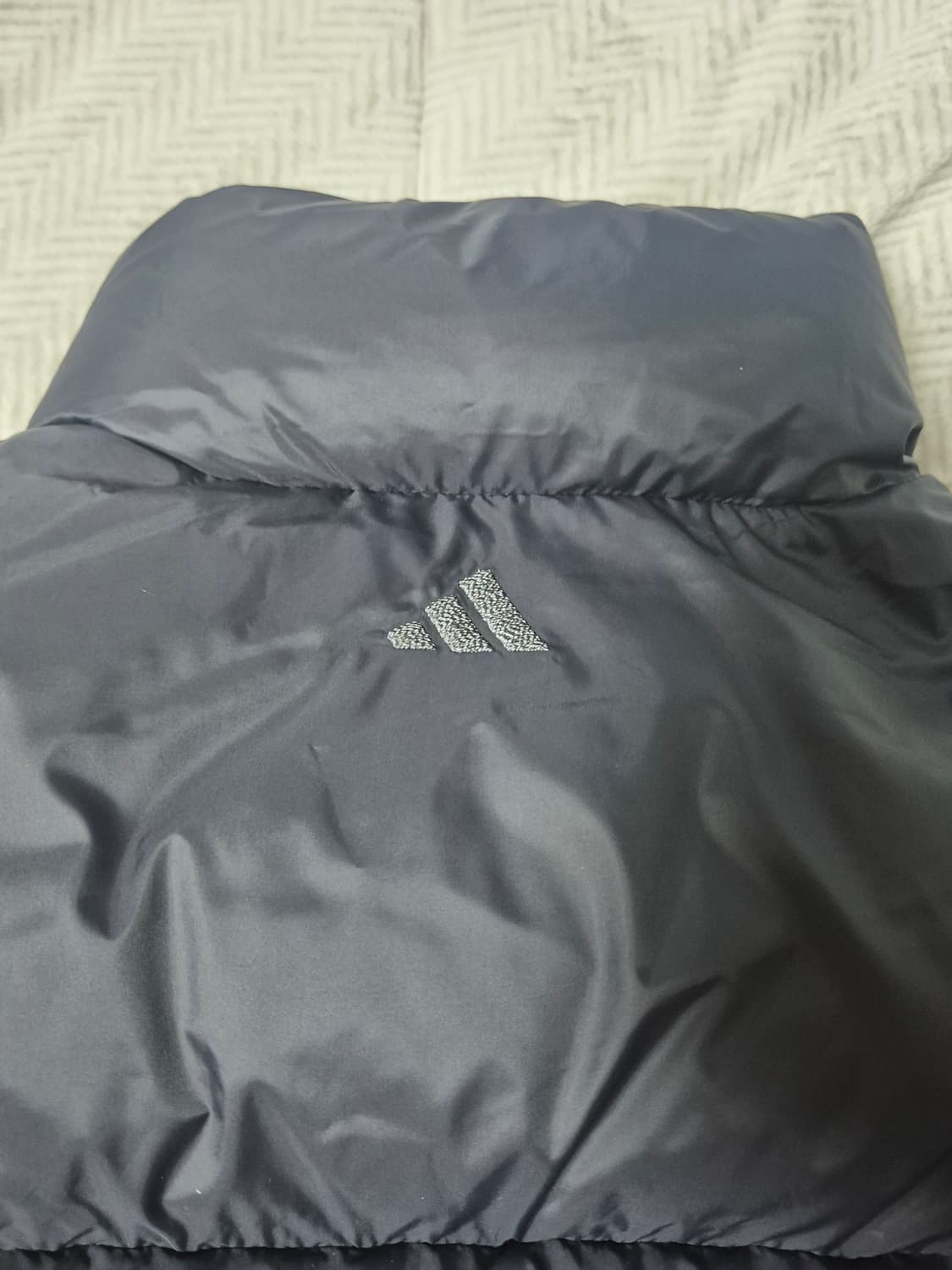 아디다스 새패딩팝니다 (급처 네고 가능) 상품이미지4