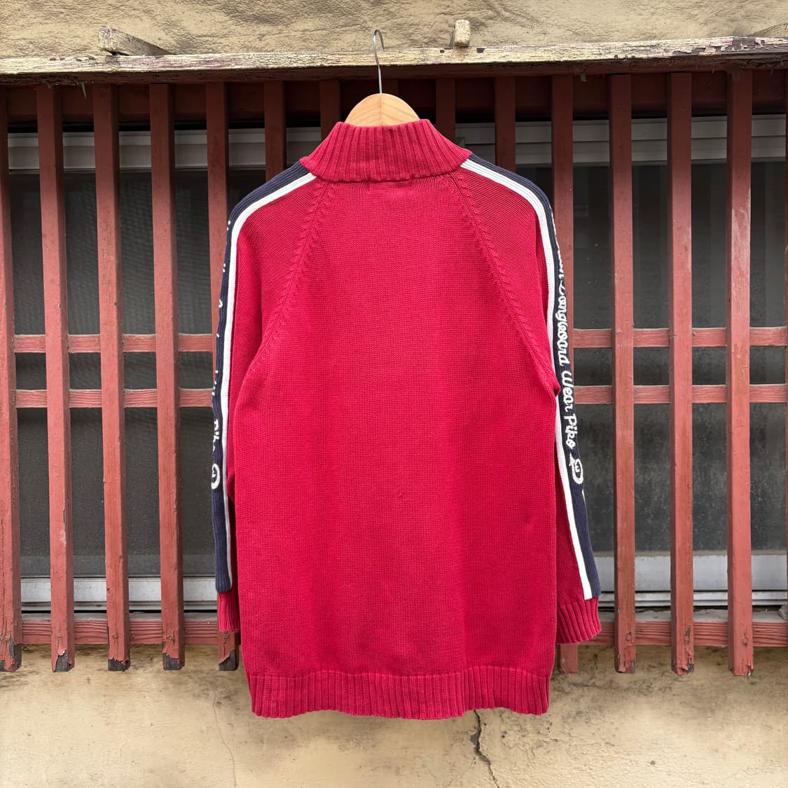 피코 piko 레드 집업 스웨터 상품이미지5