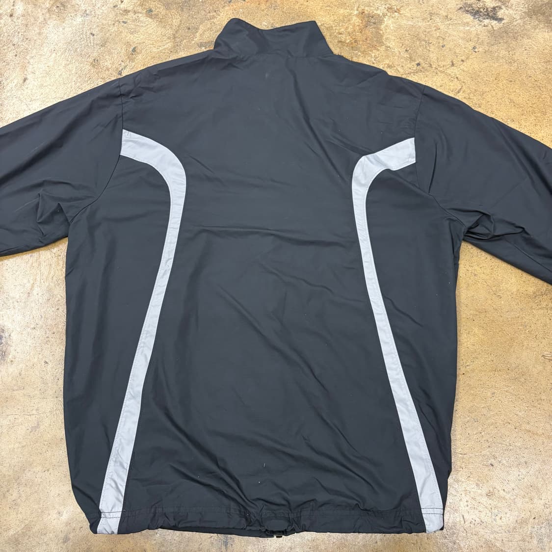 [정품/L,100] 나이키 스우시 블랙그레이 바람막이 자켓 b18 상품이미지4