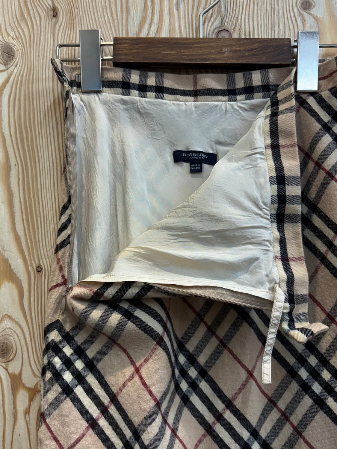 버버리 미디 스커트 상품이미지5