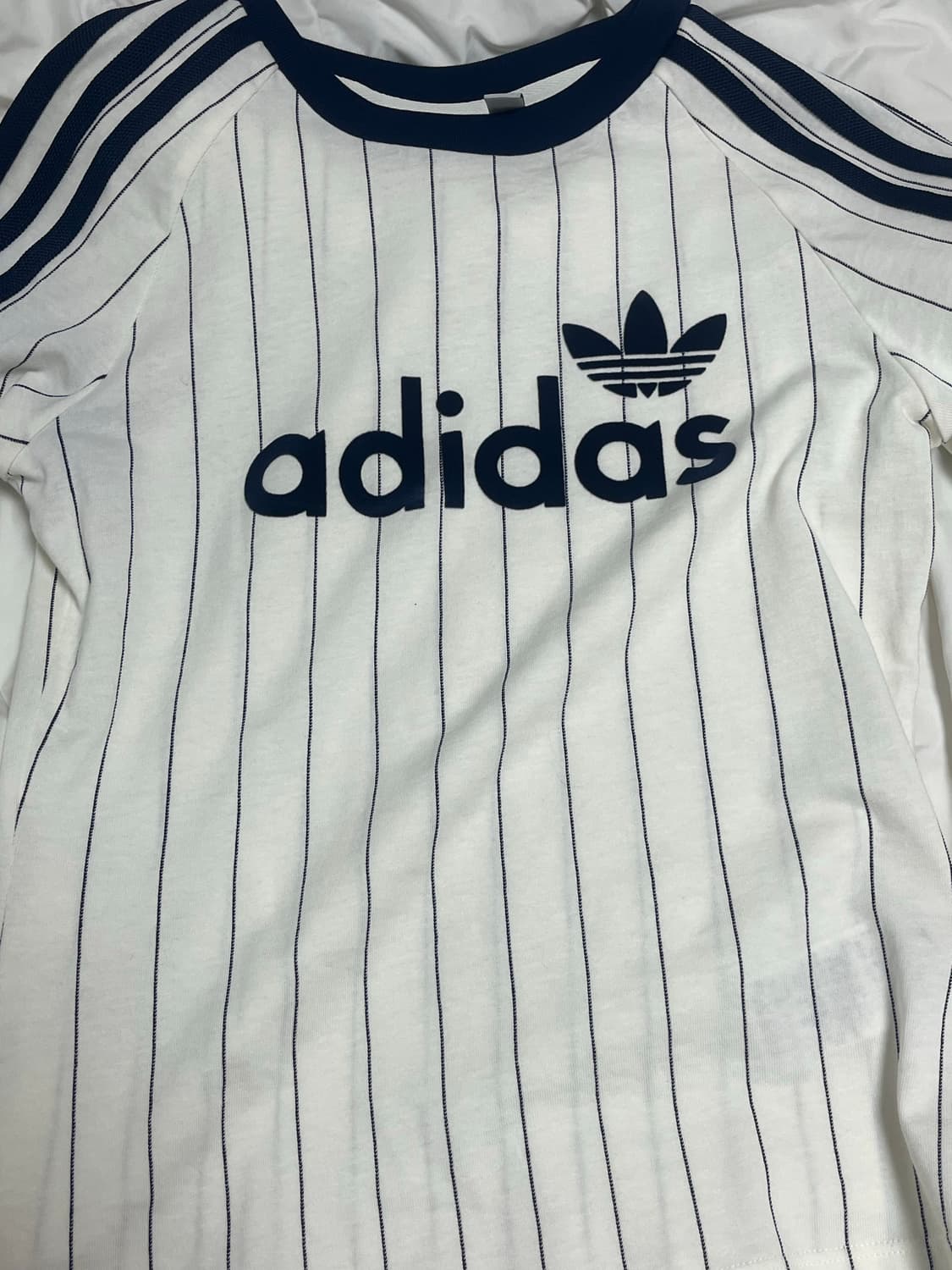 아디다스 리니어 캘리 그래픽 티셔츠 상품이미지4