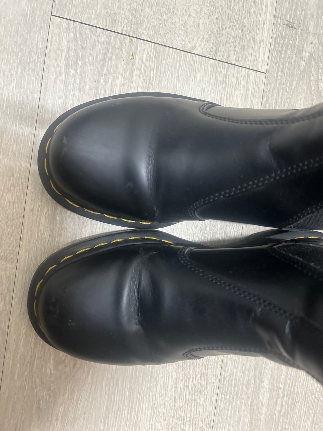 닥터마틴 2976 하이 240 상품이미지2