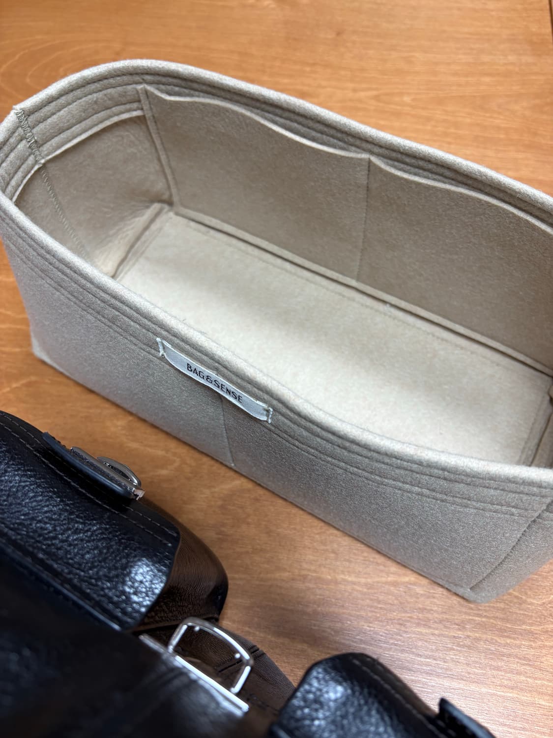 르메르 기어백 미디움 에스프레소 상품이미지10