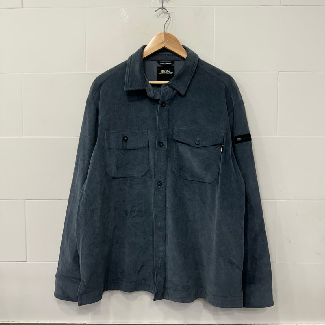 네셔널지오그래픽 코듀로이 셔츠 상품이미지1