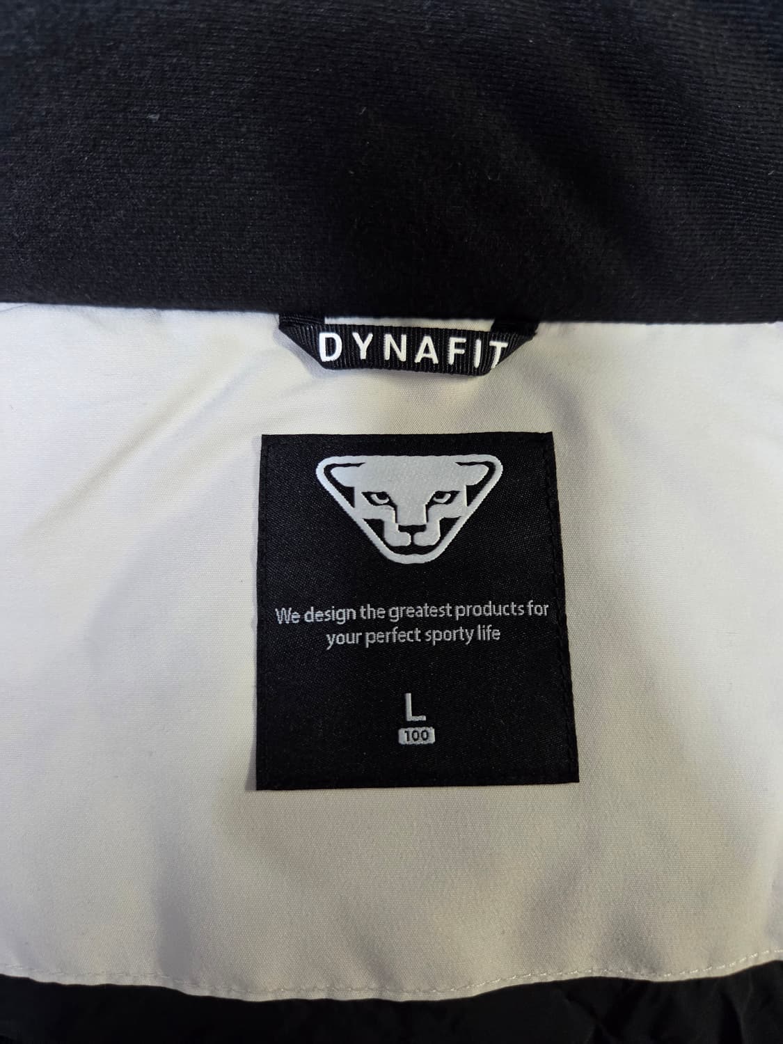 [다이나핏] 스노우 레오 덕다운 패딩 판매합니다. 상품이미지3