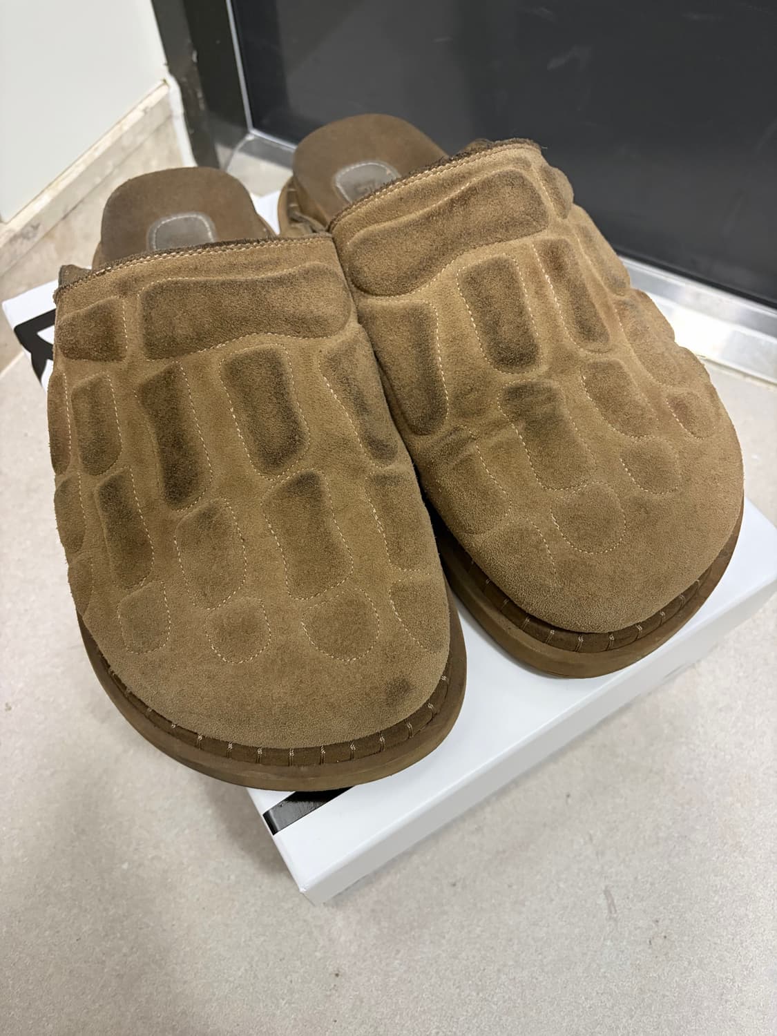 [300] 이예 킨치 본 뮬 상품이미지1