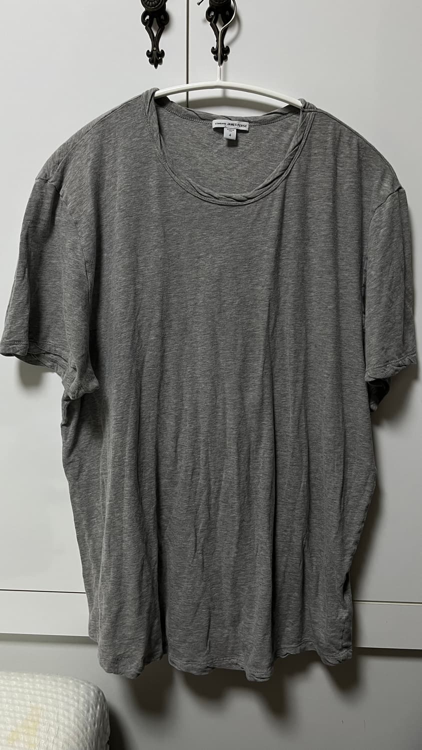 제임스펄스 4 손석구 회색 반팔 상품이미지1