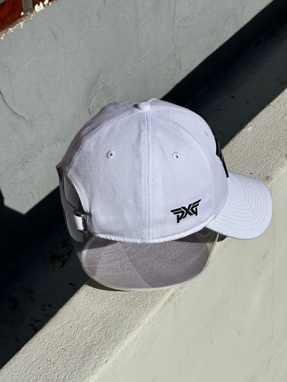 [F] PXG 골프 뉴에라 메탈로고 화이트 볼캡 모자 상품이미지5