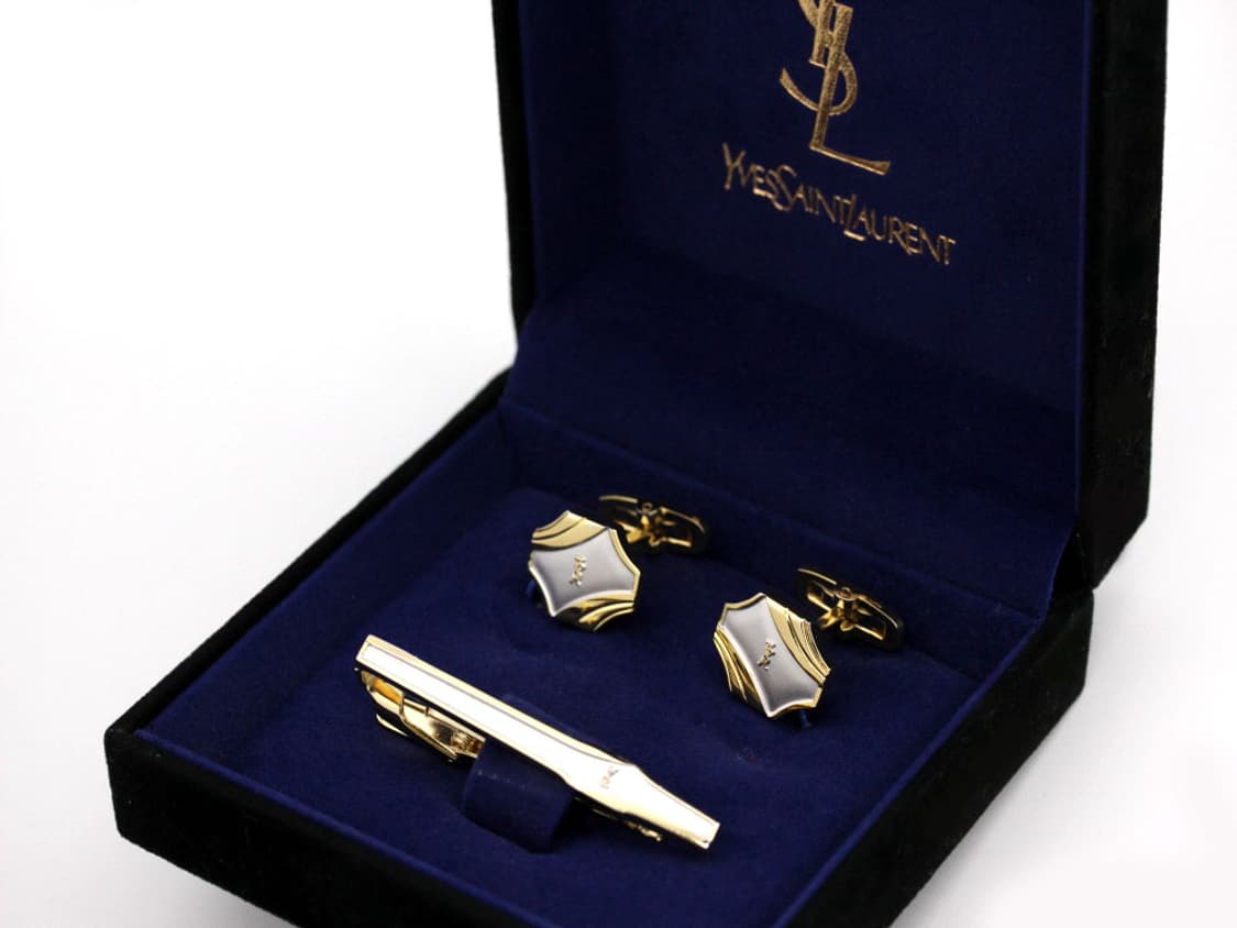 입생로랑 A등급 5cm 남자 명품 넥타이핀 커프스 세트 상품이미지1